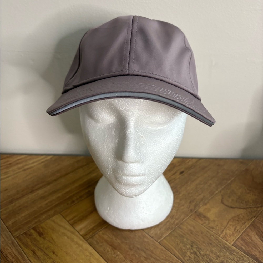 Classic Purple Women's Cap Adjustable Fitness Hat with Pony Tail Spot running